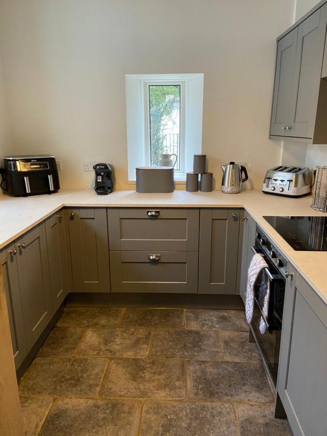 The Farmhouse Swansea Bagian luar foto