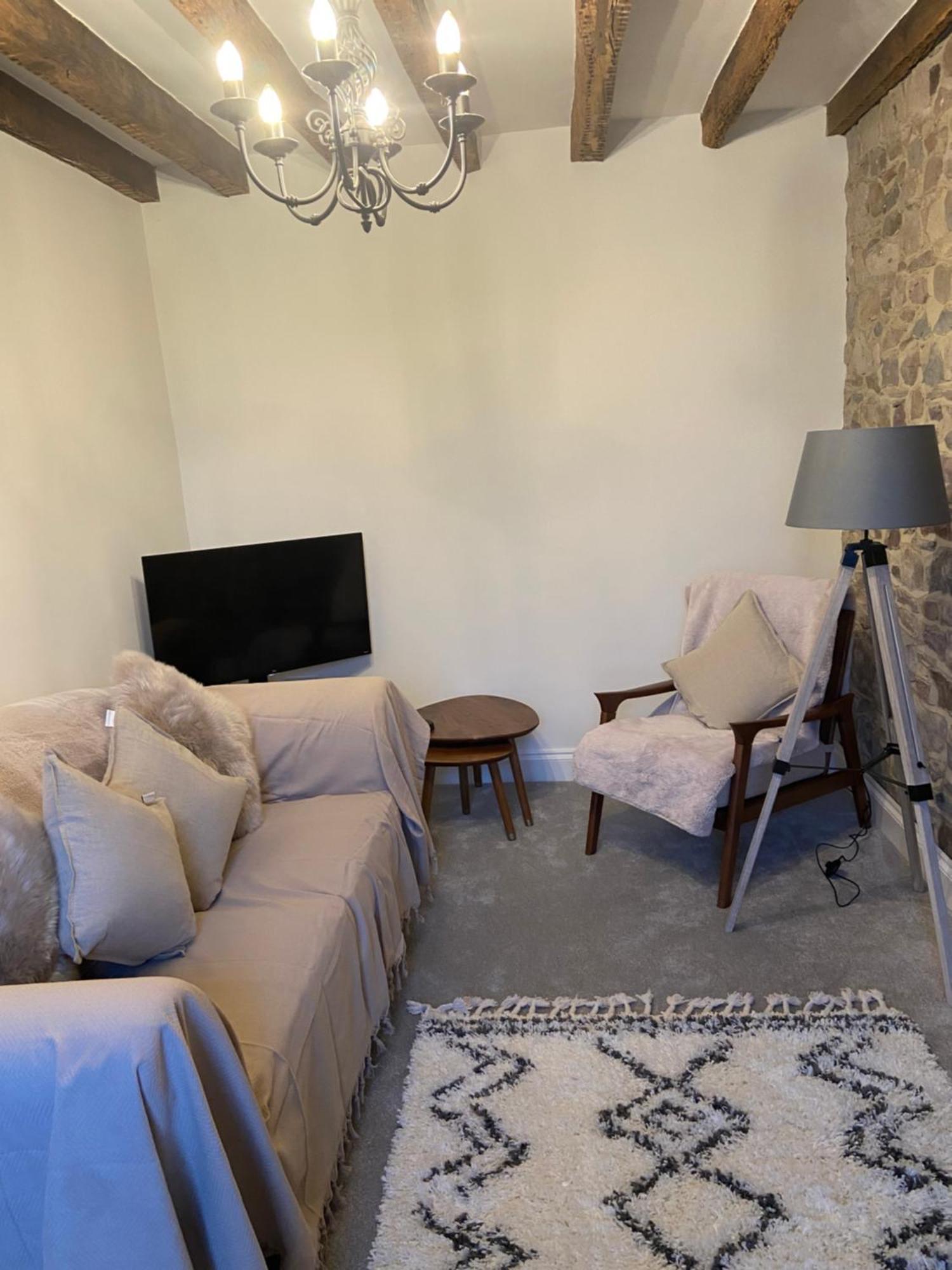 The Farmhouse Swansea Bagian luar foto